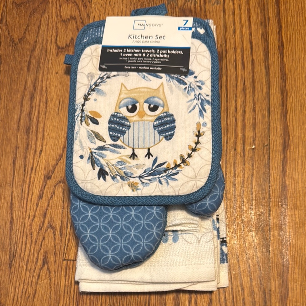 Mainstays Blue and White Owl Kitchen Set